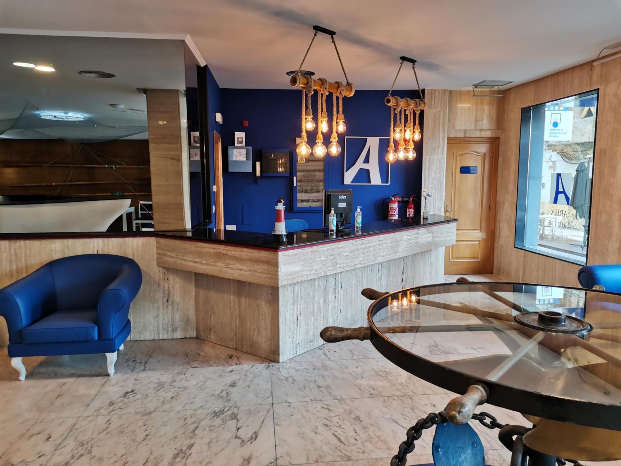 Hotel Boutique Arha Villa De Santoña 外观 照片